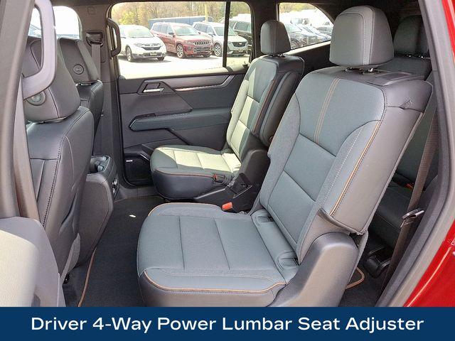 2024 GMC Acadia Vehicle Photo in WATERTOWN, CT 06795-3318