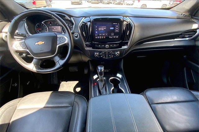 2022 Chevrolet Traverse Vehicle Photo in TOPEKA, KS 66609-0000
