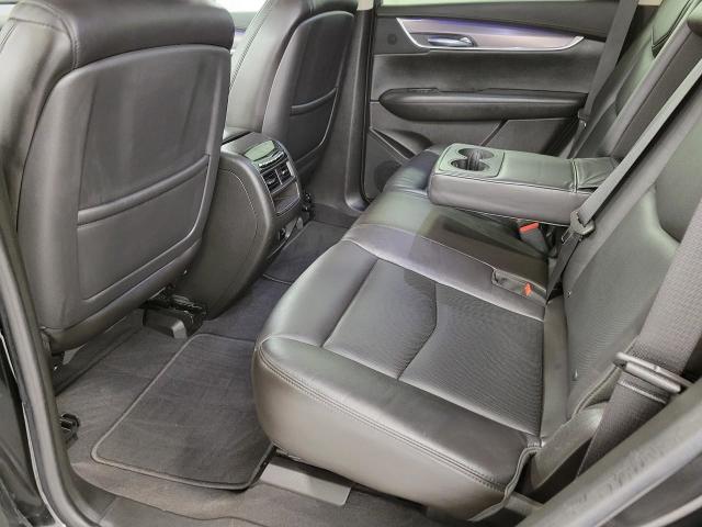 2017 Cadillac XT5 Vehicle Photo in APPLETON, WI 54914-4656