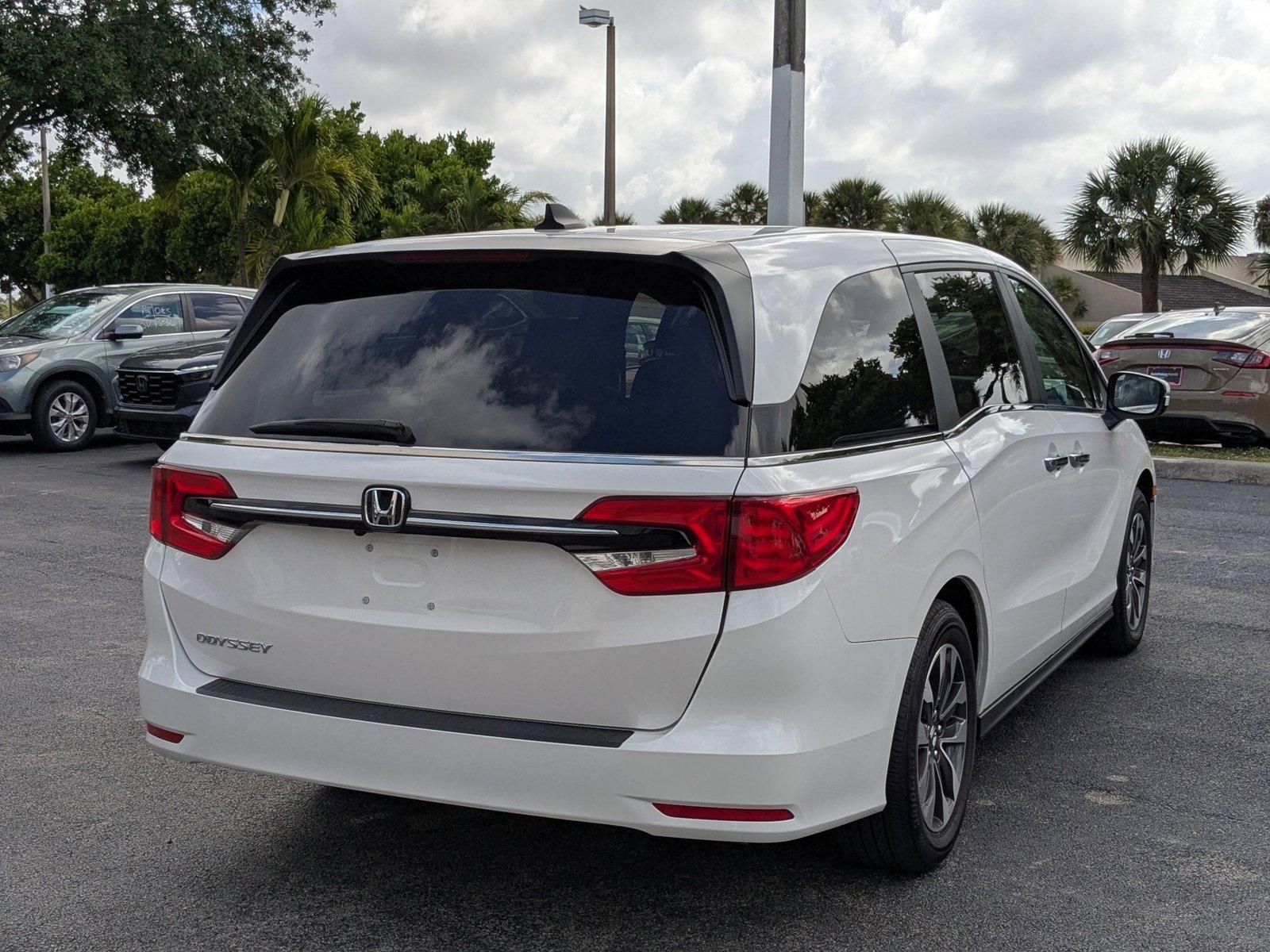 2024 Honda Odyssey Vehicle Photo in Miami, FL 33015