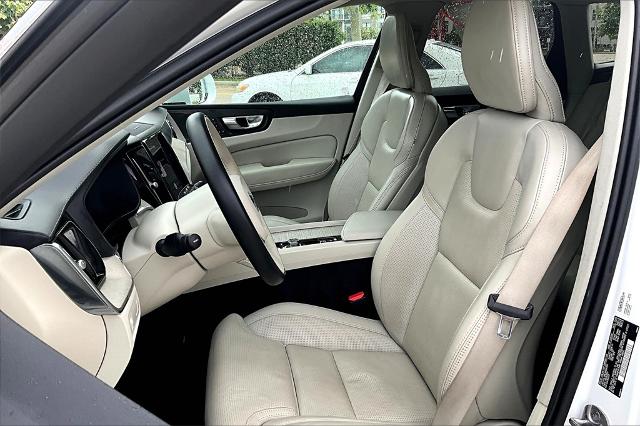 2022 Volvo XC60 Vehicle Photo in Houston, TX 77007