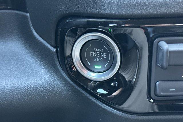 2025 GMC Sierra 1500 Vehicle Photo in STOCKTON, CA 95212-2838