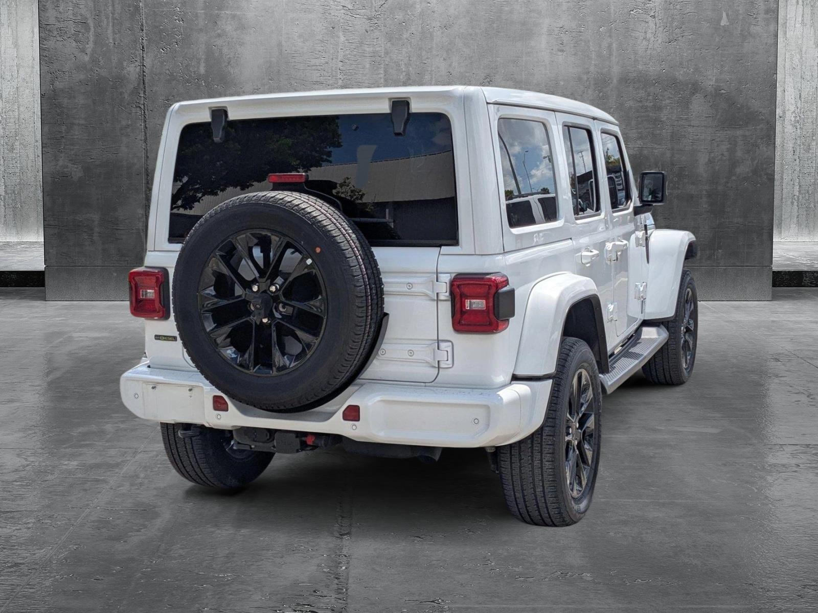 2022 Jeep Wrangler Vehicle Photo in Miami, FL 33015