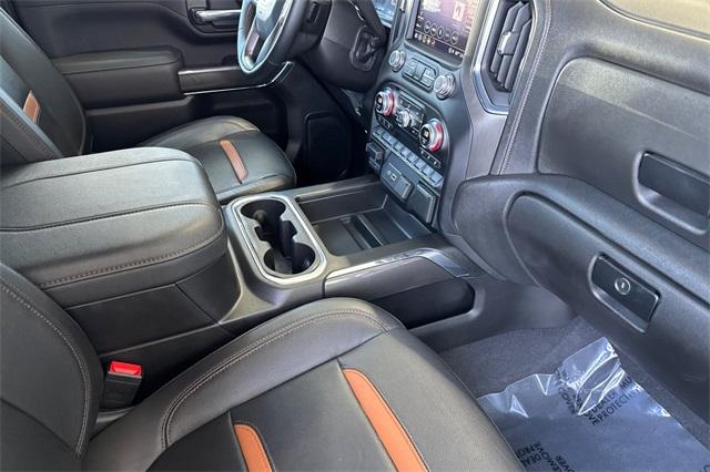 2023 GMC Sierra 2500 HD Vehicle Photo in ELK GROVE, CA 95757-8703