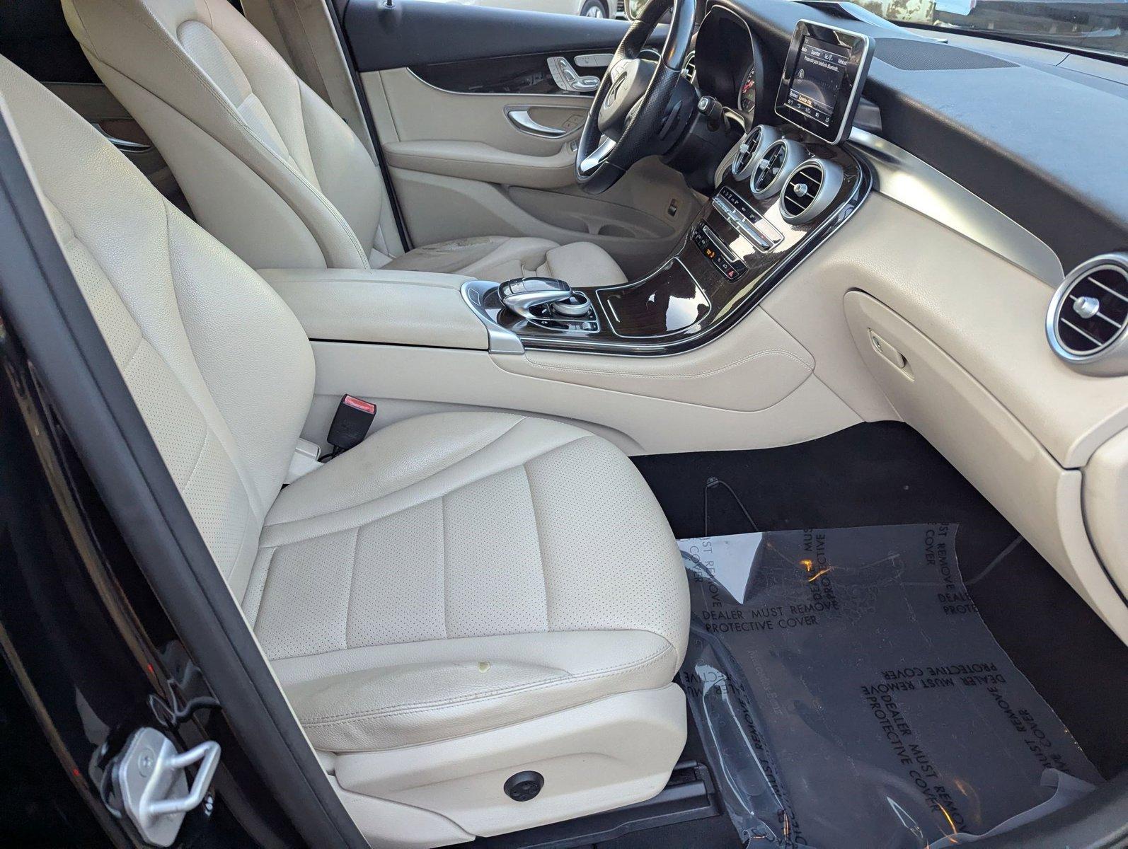 2016 Mercedes-Benz GLC Vehicle Photo in MIAMI, FL 33134-2699