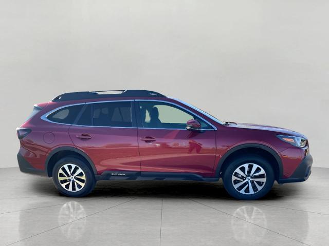 2021 Subaru Outback Vehicle Photo in Oshkosh, WI 54904