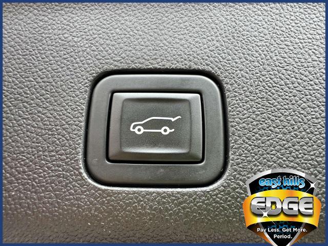 2023 Chevrolet Suburban Vehicle Photo in Roslyn, NY 11576