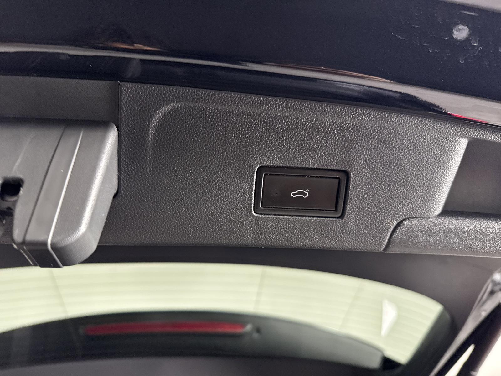 2020 Volkswagen Atlas Cross Sport Vehicle Photo in Georgetown, TX 78626