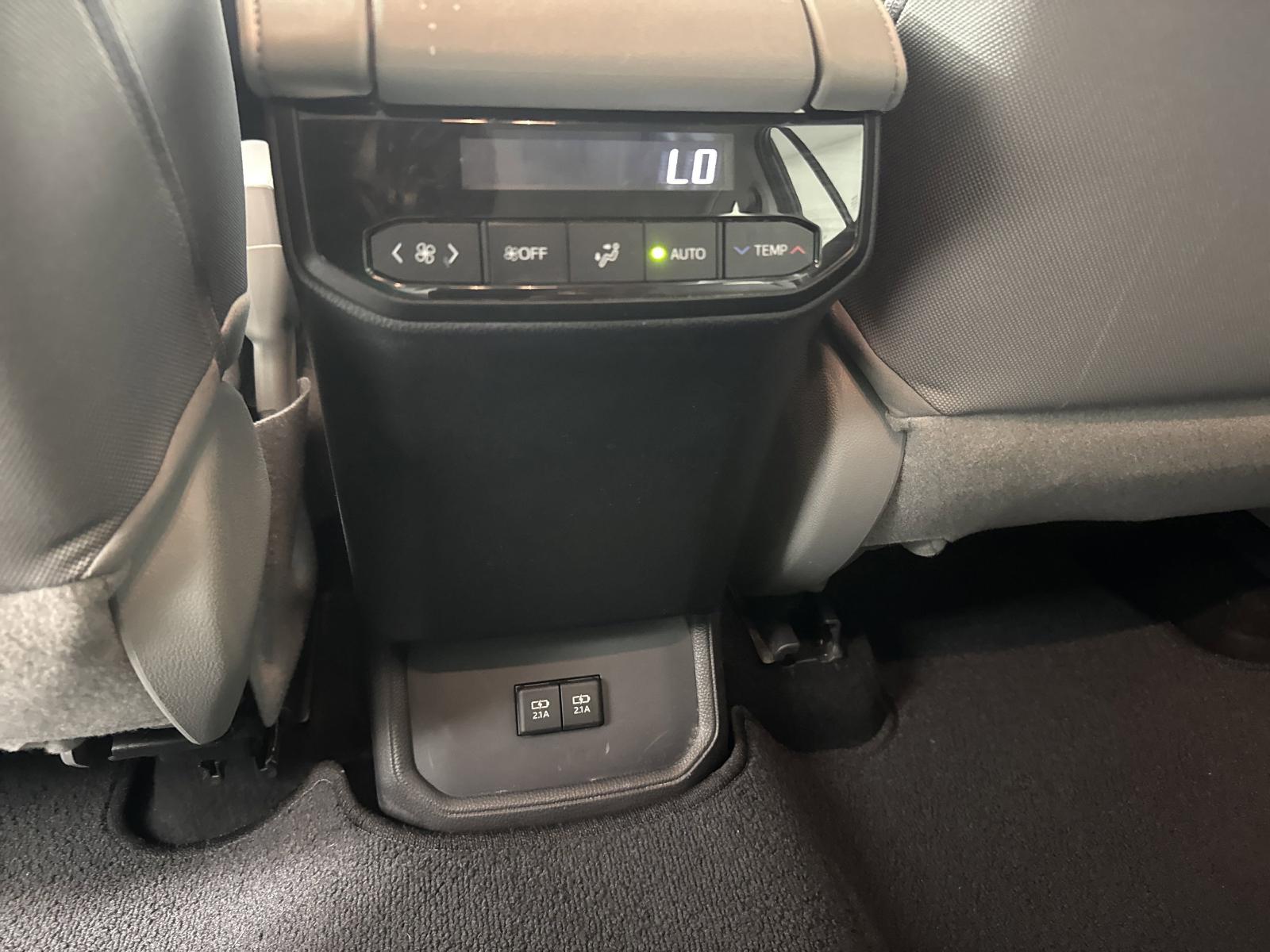 2020 Toyota Highlander Vehicle Photo in Georgetown, TX 78626