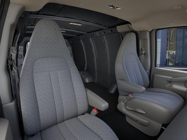 2025 Chevrolet Express Cargo 2500 Vehicle Photo in DANBURY, CT 06810-5034