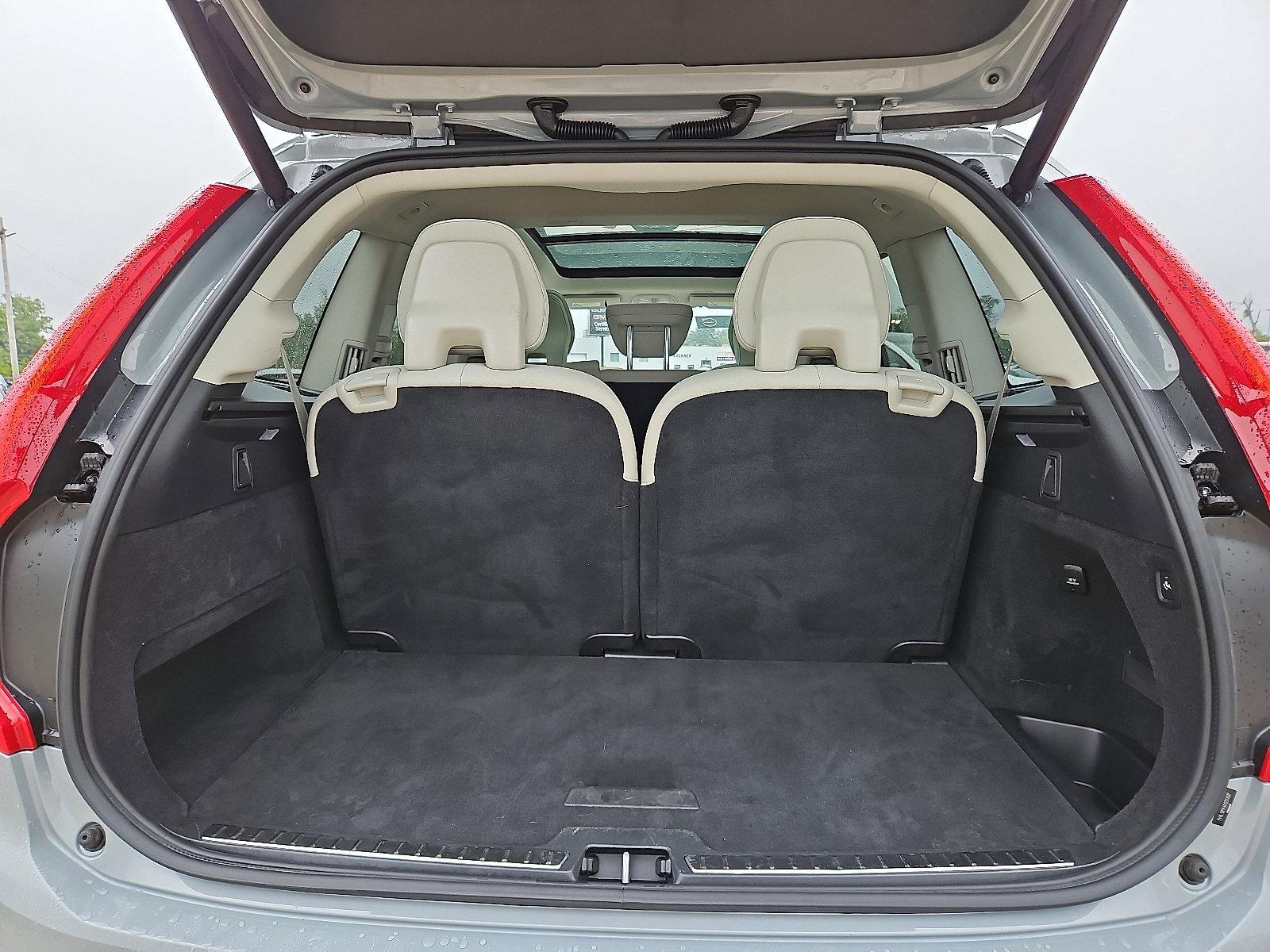 2024 Volvo XC90 Vehicle Photo in Trevose, PA 19053