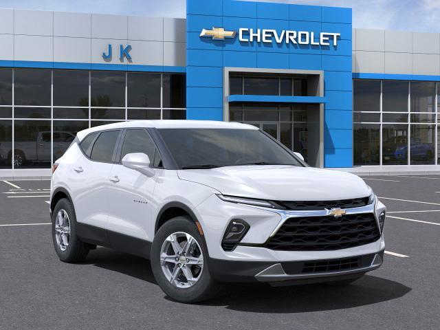 2025 Chevrolet Blazer Vehicle Photo in NEDERLAND, TX 77627-8017