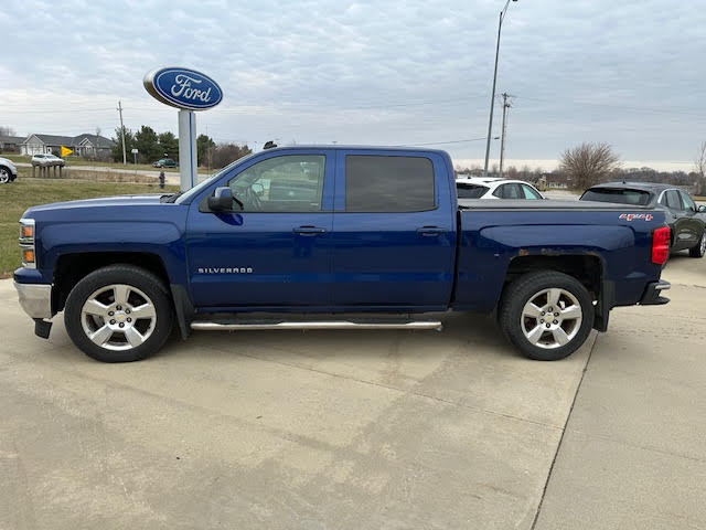 Used 2014 Chevrolet Silverado 1500 LT with VIN 3GCUKREC8EG186232 for sale in Parkersburg, IA