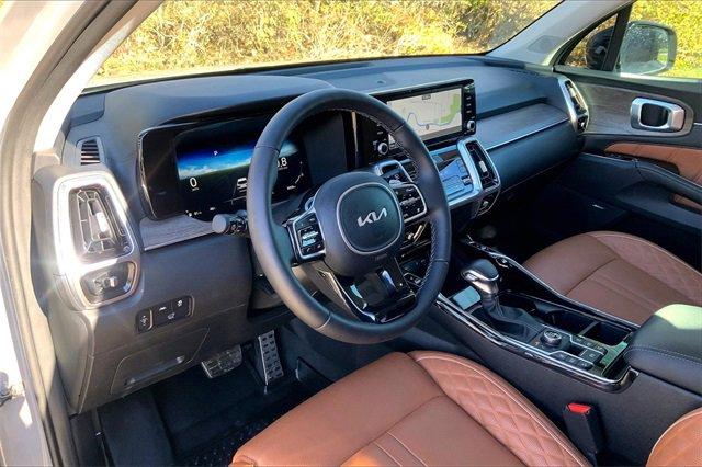 2023 Kia SORENTO Vehicle Photo in KANSAS CITY, MO 64114-4502