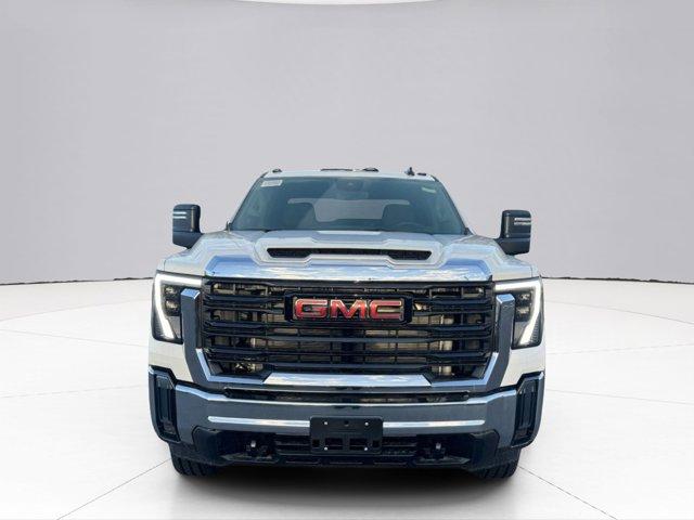 2024 GMC Sierra 2500 HD Vehicle Photo in LEOMINSTER, MA 01453-2952