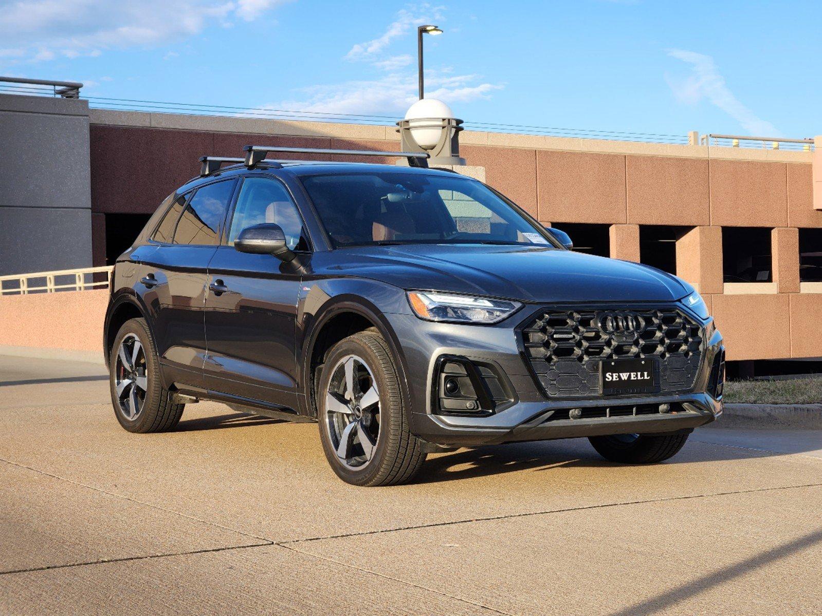 2022 Audi Q5 Vehicle Photo in PLANO, TX 75024