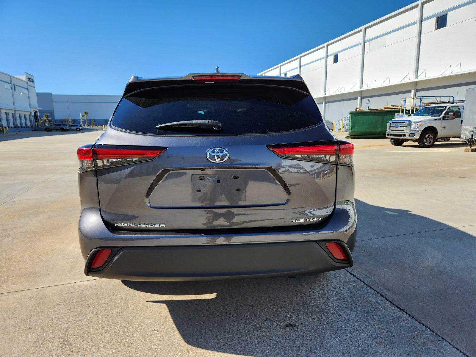 2022 Toyota Highlander Vehicle Photo in Winter Park, FL 32792