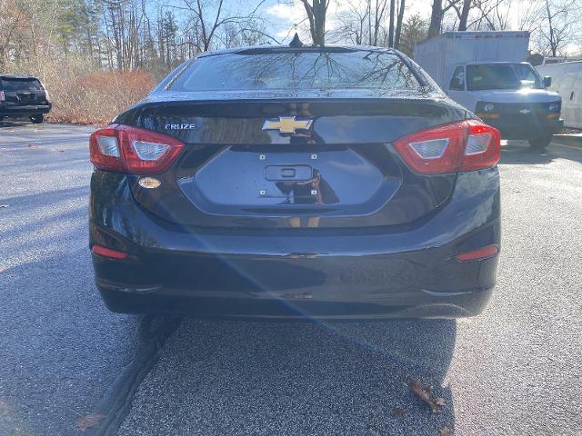 2017 Chevrolet Cruze Vehicle Photo in LEOMINSTER, MA 01453-2952