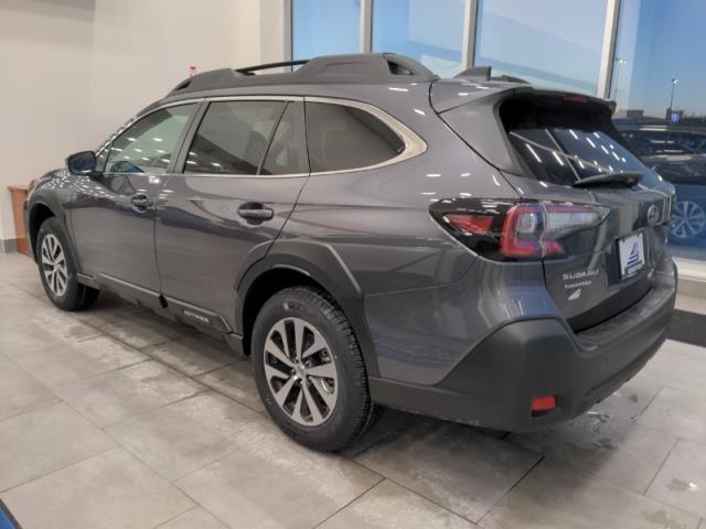 2025 Subaru Outback Vehicle Photo in Green Bay, WI 54304