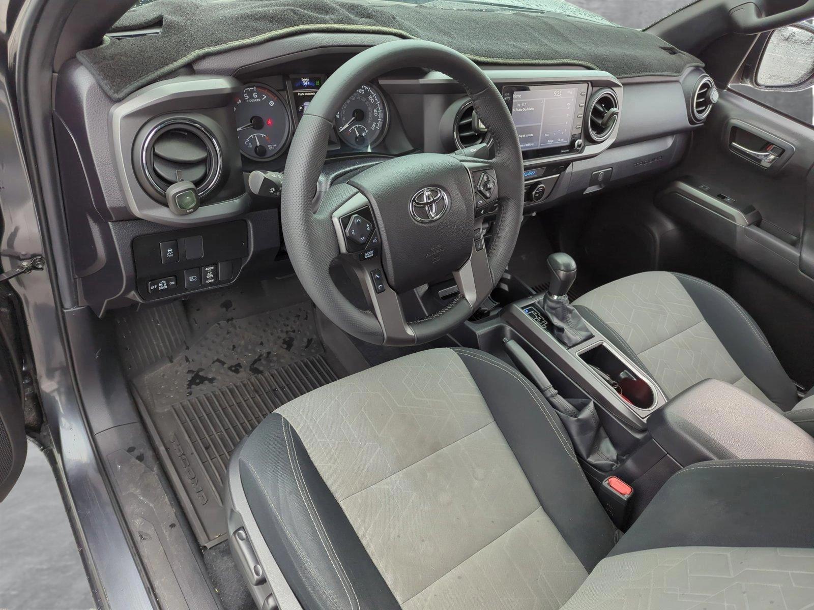 2022 Toyota Tacoma 2WD Vehicle Photo in Ft. Myers, FL 33907