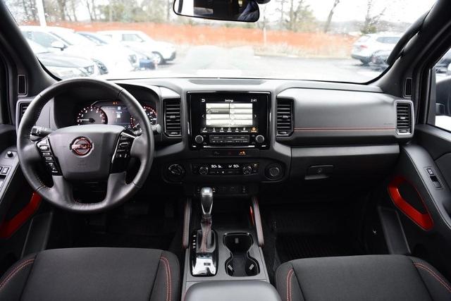 2024 Nissan Frontier Vehicle Photo in Ballwin, MO 63011