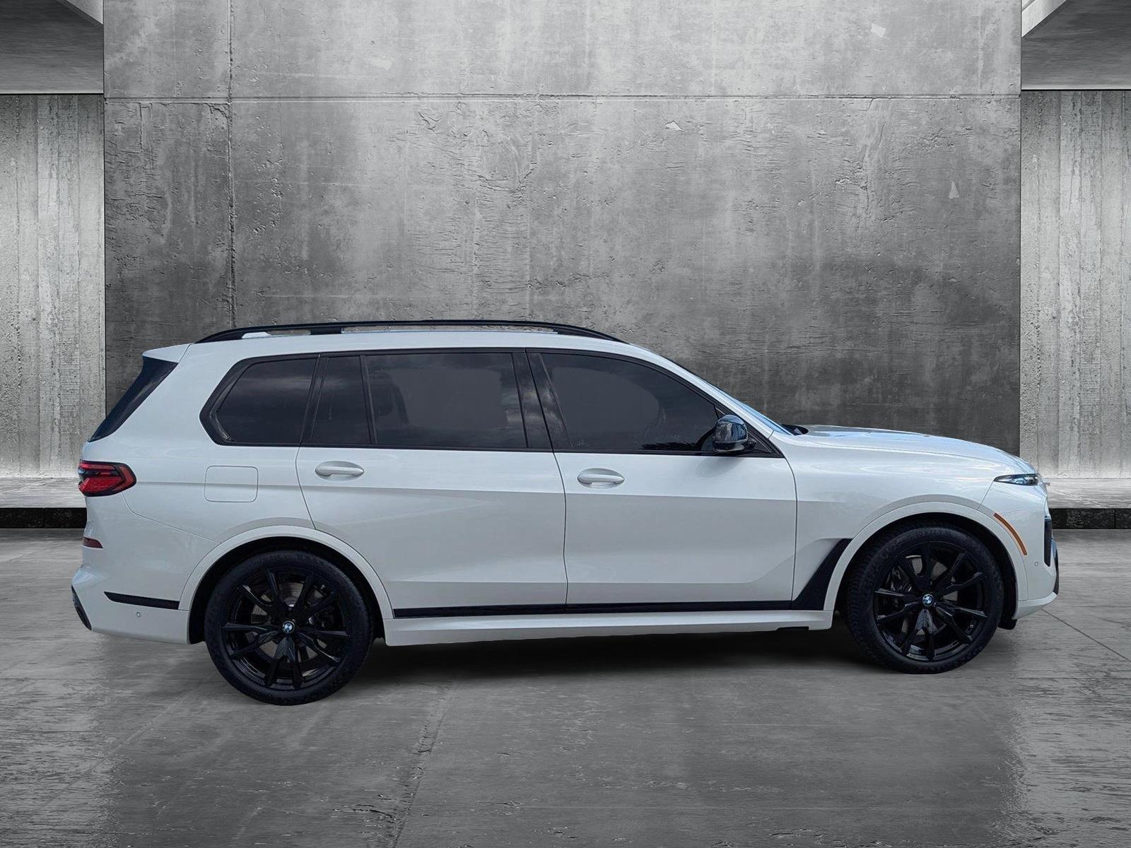 2024 BMW X7 M60i Vehicle Photo in Delray Beach, FL 33444