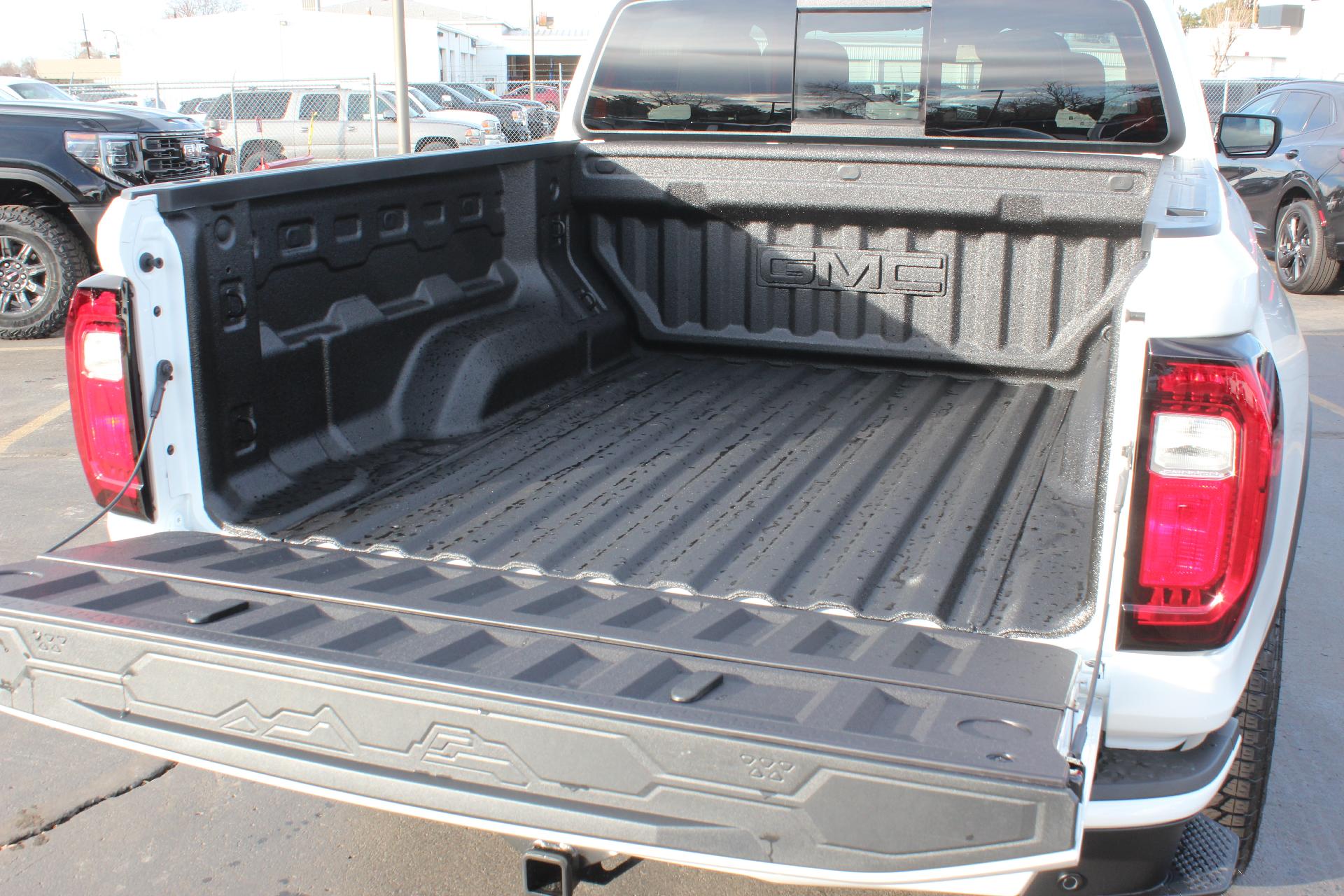 2025 GMC Canyon Vehicle Photo in AURORA, CO 80012-4011