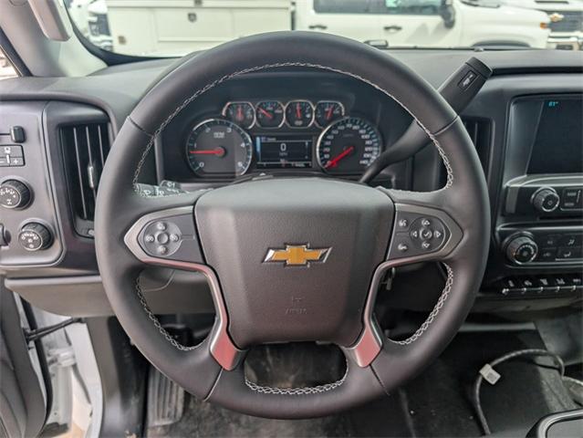 2024 Chevrolet Silverado Chassis Cab Vehicle Photo in ENGLEWOOD, CO 80113-6708