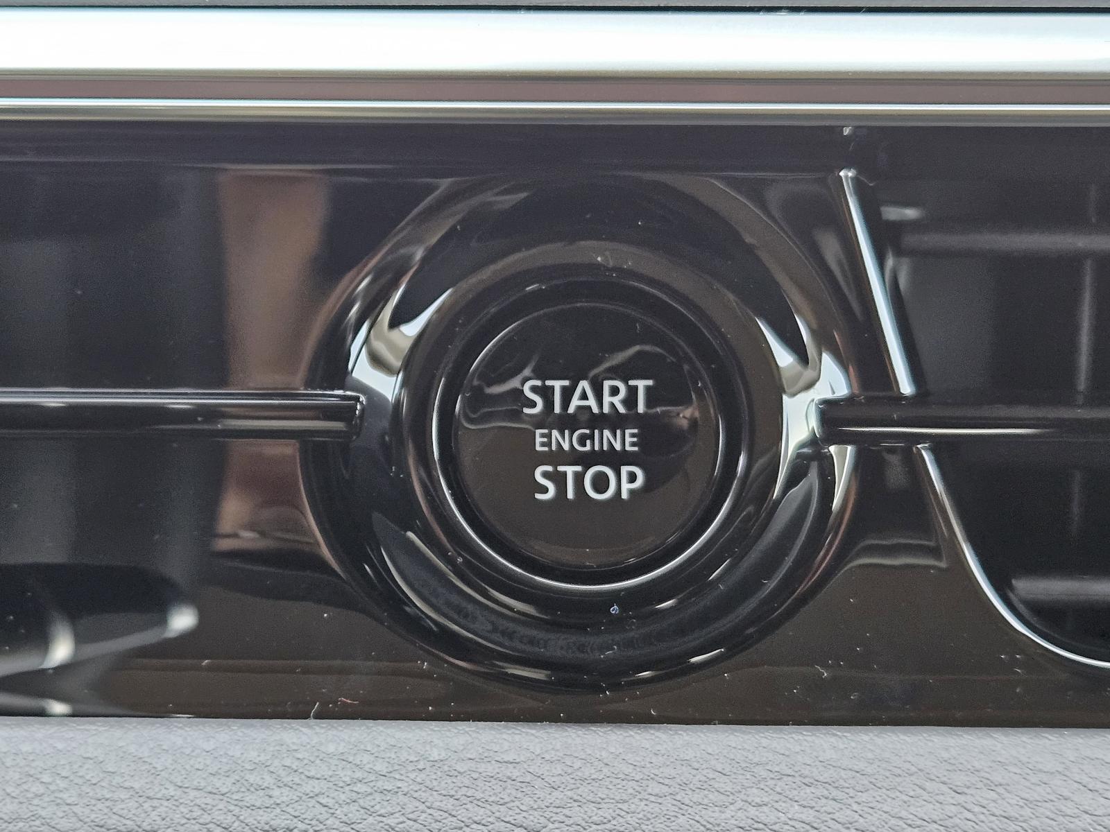 2025 INFINITI QX80 Vehicle Photo in Fort Worth, TX 76132