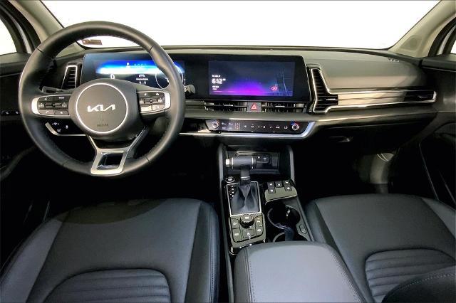 2024 Kia Sportage Vehicle Photo in Lees Summit, MO 64086