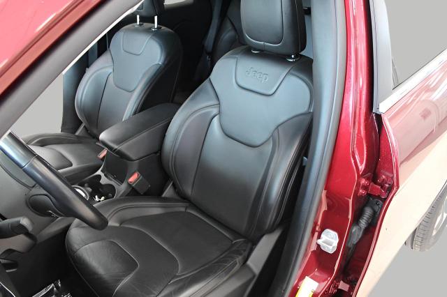 2020 Jeep Cherokee Vehicle Photo in Green Bay, WI 54304