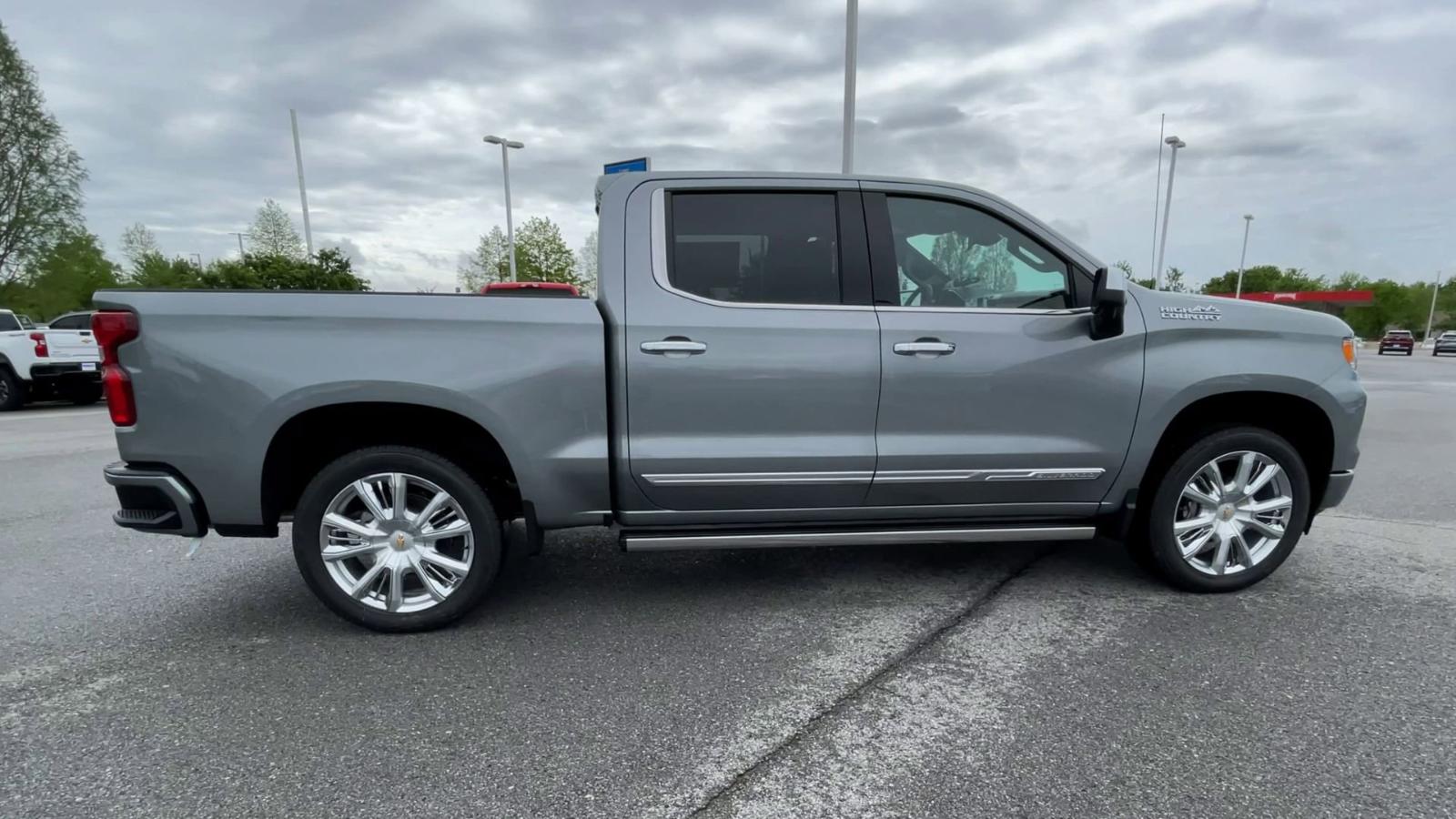 2025 Chevrolet Silverado 1500 Vehicle Photo in BENTONVILLE, AR 72712-4322