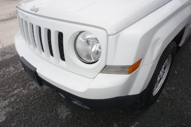 2016 Jeep Patriot Vehicle Photo in FAIRMONT, WV 26554-2318