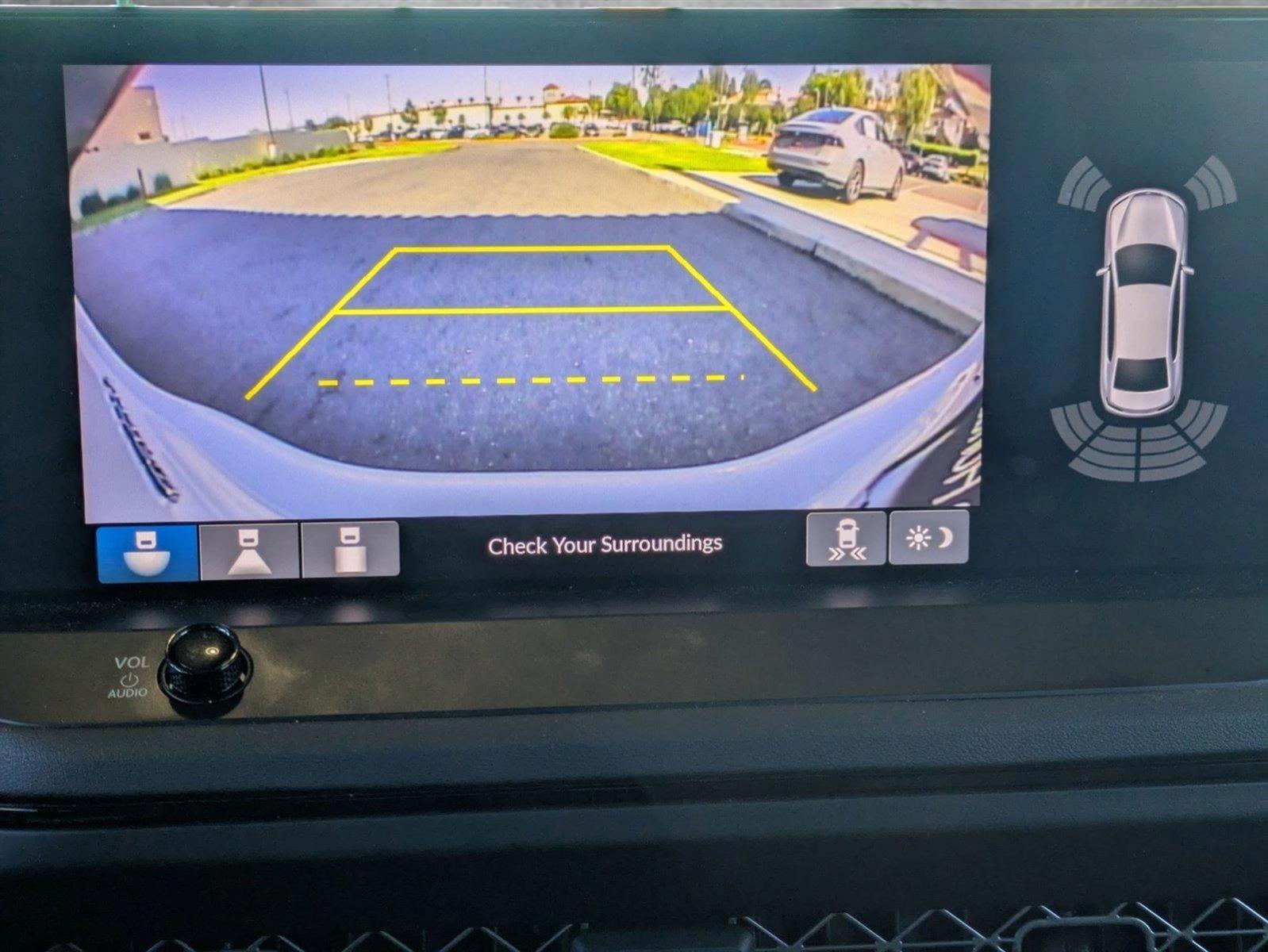 2024 Honda Accord Hybrid Vehicle Photo in Valencia, CA 91355-1794