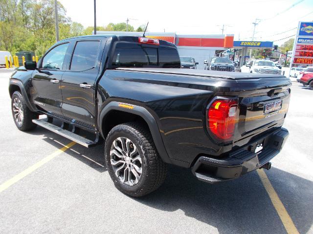 2023 GMC Canyon Vehicle Photo in LOWELL, MA 01852-4336