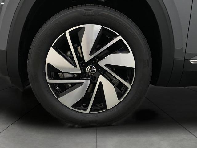 2025 Volkswagen Atlas Vehicle Photo in Appleton, WI 54913