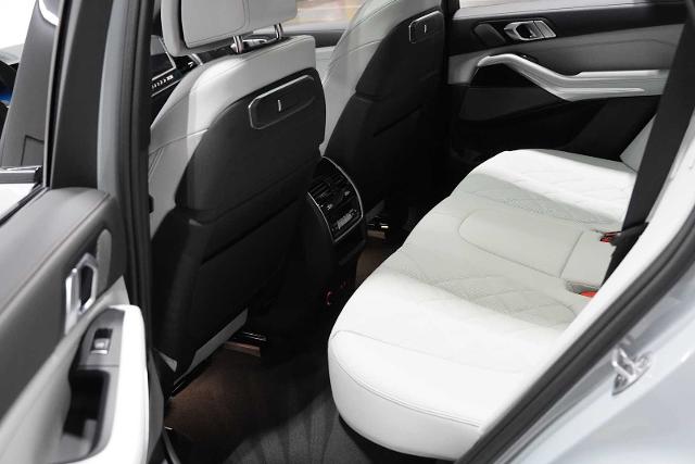 2025 BMW X5 xDrive40i Vehicle Photo in GRAPEVINE, TX 76051