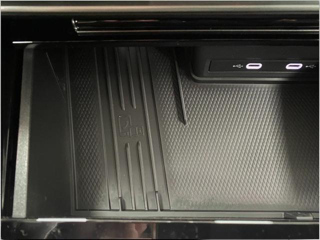 2025 Volkswagen Atlas Vehicle Photo in Appleton, WI 54913