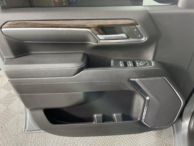2023 GMC Sierra 1500 Vehicle Photo in GILBERT, AZ 85297-0402