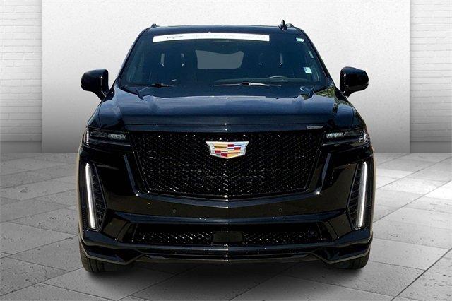 2024 Cadillac Escalade ESV Vehicle Photo in KANSAS CITY, MO 64114-4545