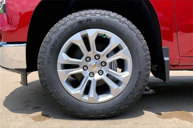 2025 Chevrolet Silverado 1500 Vehicle Photo in KANSAS CITY, MO 64114-4502