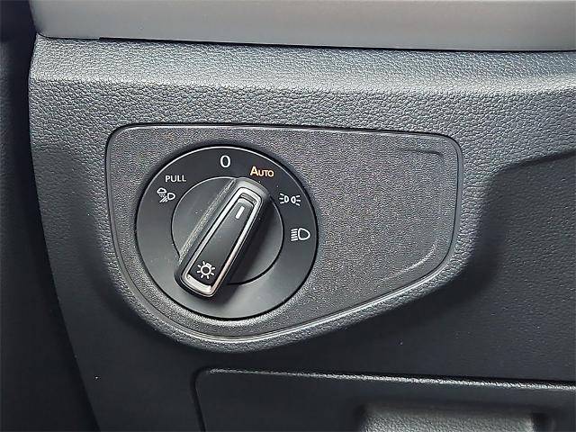 2023 Volkswagen Atlas Cross Sport Vehicle Photo in EASTLAND, TX 76448-3020