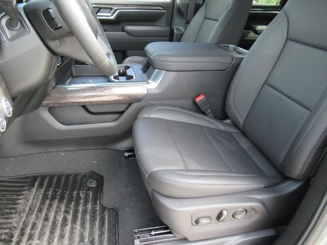 2025 Chevrolet Silverado 2500 HD Vehicle Photo in LEESBURG, FL 34788-4022