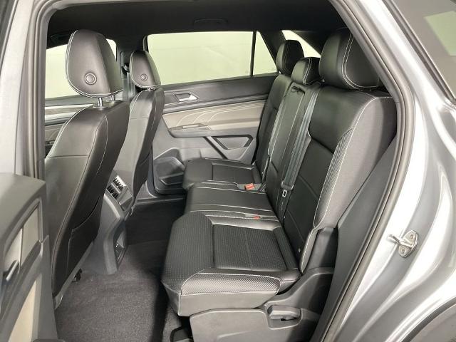 2023 Volkswagen Atlas Cross Sport Vehicle Photo in GILBERT, AZ 85297-0402