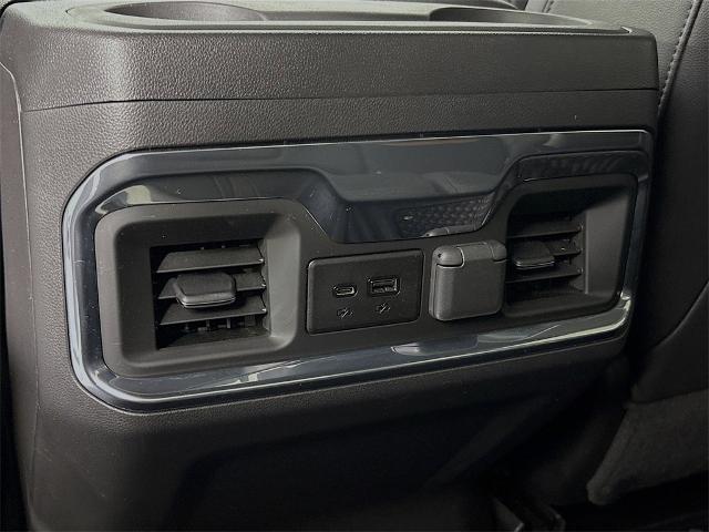 2021 GMC Sierra 1500 Vehicle Photo in PUYALLUP, WA 98371-4149