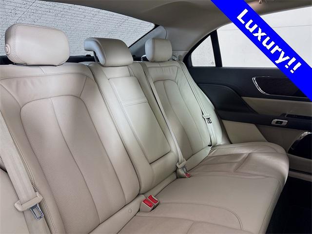 2019 Lincoln Continental Vehicle Photo in Puyallup, WA 98371