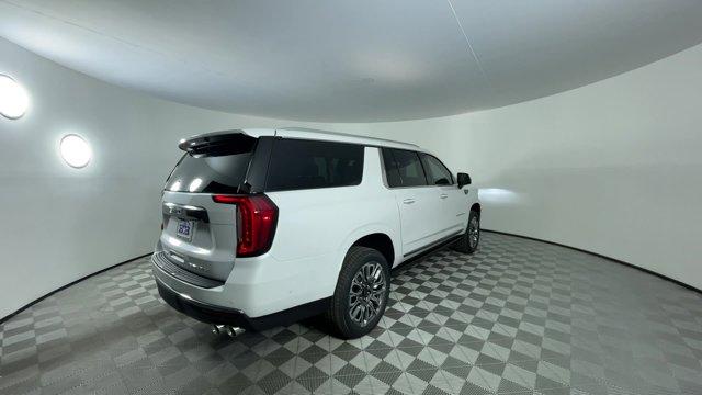 2024 GMC Yukon XL Vehicle Photo in GILBERT, AZ 85297-0402