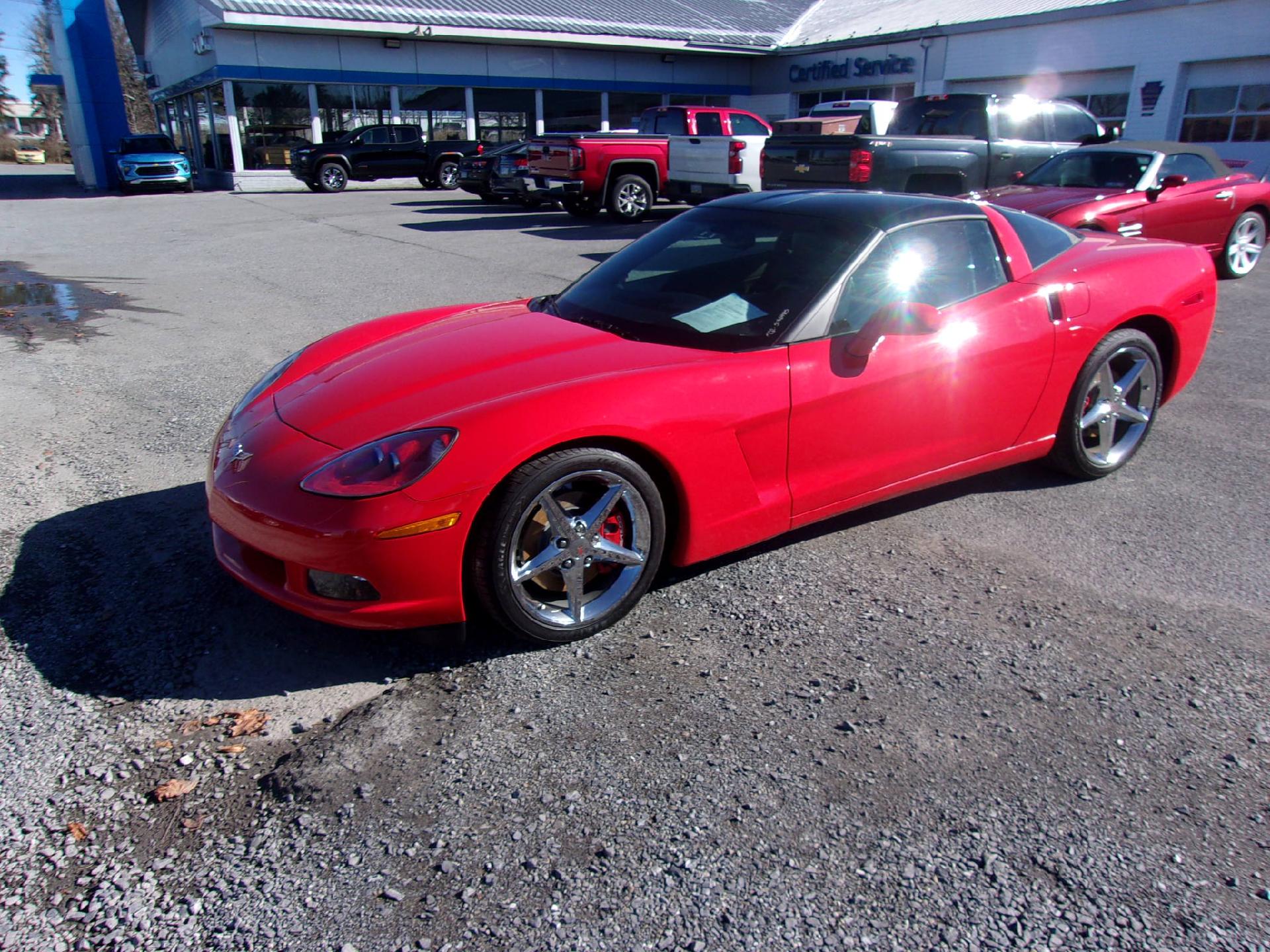 Used 2012 Chevrolet Corvette Base with VIN 1G1YE2DW0C5102655 for sale in Ebensburg, PA