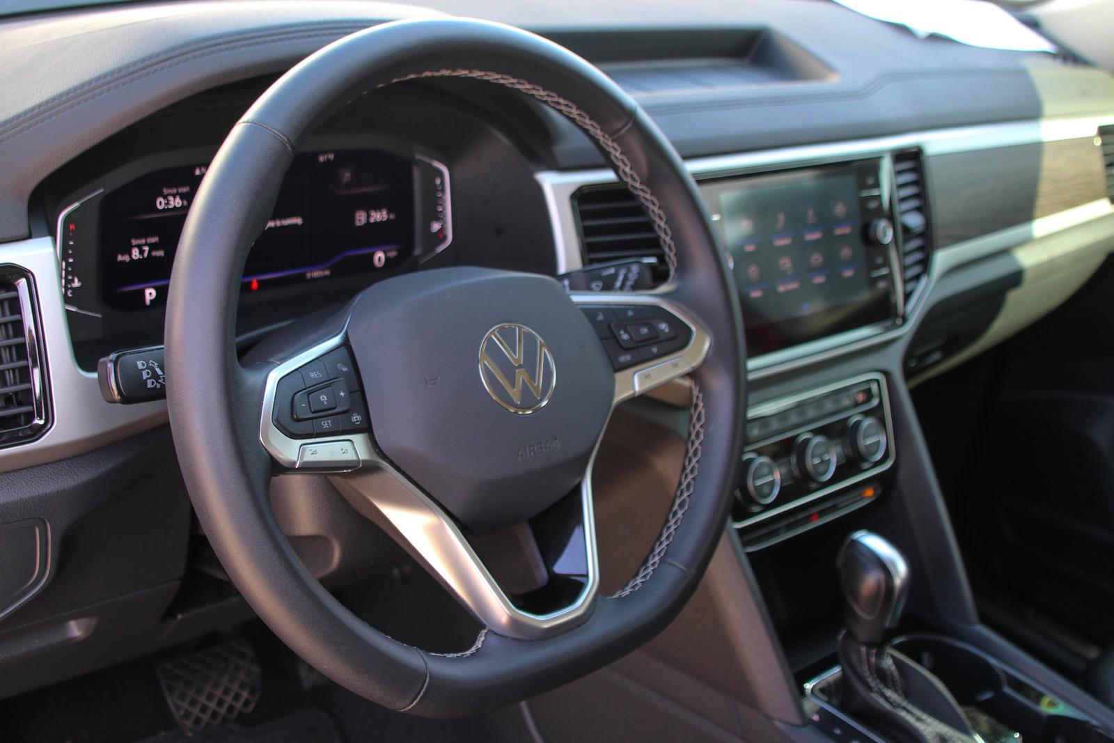 2022 Volkswagen Atlas Vehicle Photo in SUGAR LAND, TX 77478