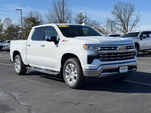 2022 Chevrolet Silverado 1500 Vehicle Photo in COLUMBIA, MO 65203-3903